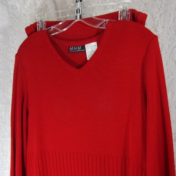 MHM Fashions 2 pcs. Red Sweater Skirt Set Size L NWT - Picture 3 of 5
